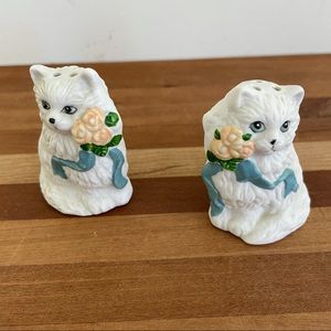 Vintage Bisque Cats Kitties Salt & Pepper Shakers